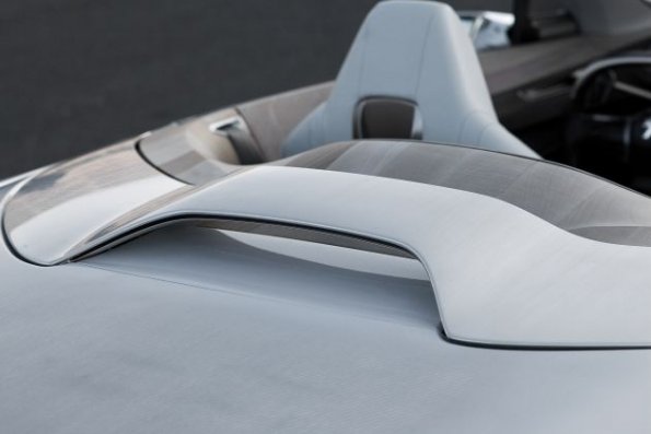 Detailaufnahme am Peugeot SR1 Concept Car