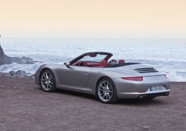 911 Carrera Cabriolet: Heck- und Seitenpartie