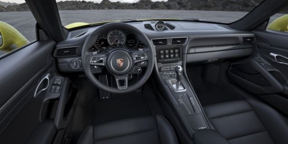 Cockpit des Porsche 911 Turbo S Cabriolet