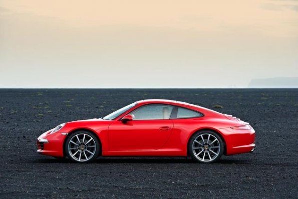 Der Porsche Carrera Coupé im Profil