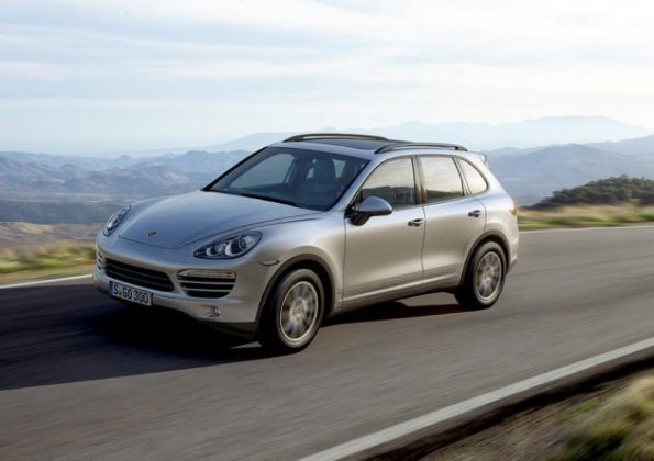 Dir Frontpartie des Porsche Cayenne