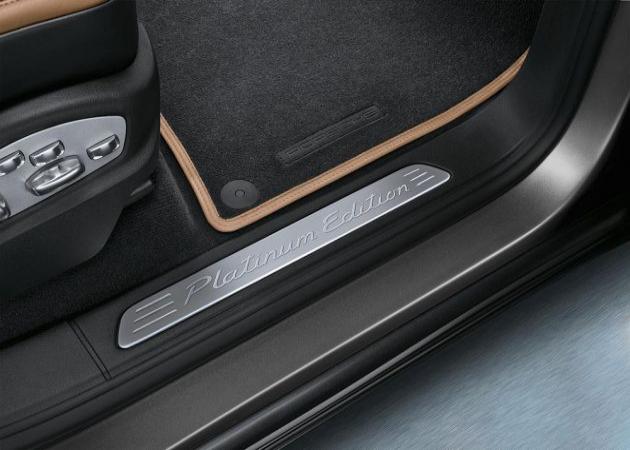Porsche Cayenne Platium Edition:
Porsche Cayenne Platium Edition