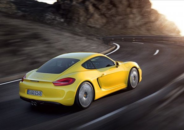 Heck- und Seitenpartie des Porsche Cayman S