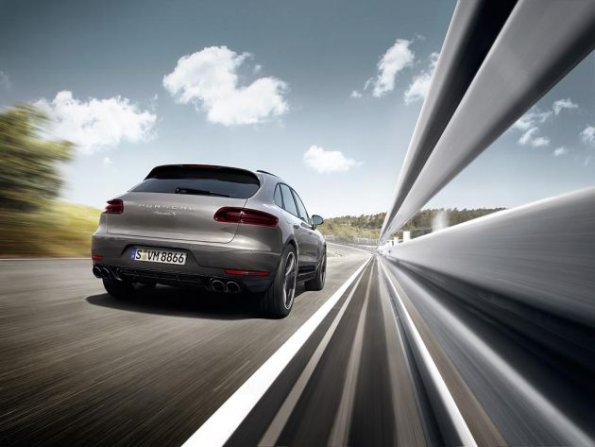 Die Heckpartie des Porsche Macan S Diesel