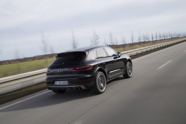 Heckpartie des Porsche Macan S