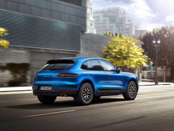 Heck-und Seitenansicht des Porsche Macan