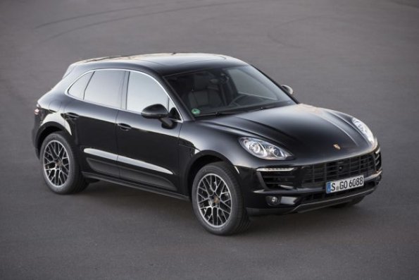 Die Seitenpartie des Porsche Macan