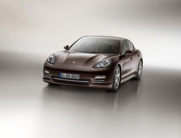 Die Frontpartie des Porsche Panamera Platinum Edition