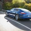 <p>Die Heckpartie am Porsche Panamera S Hybrid</p>