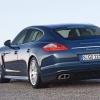 Bullig-sportlich: Die Heckpartie des Porsche Panamera.