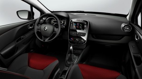 Das Cockpit im Renault Clio