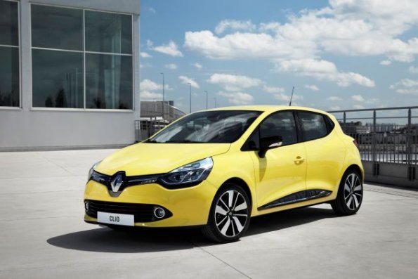 Front- und Seitenpartie des Renault Clio 2012