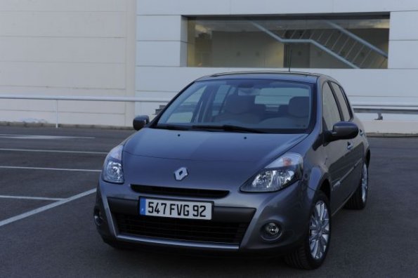 Frontansicht des Renault Clio