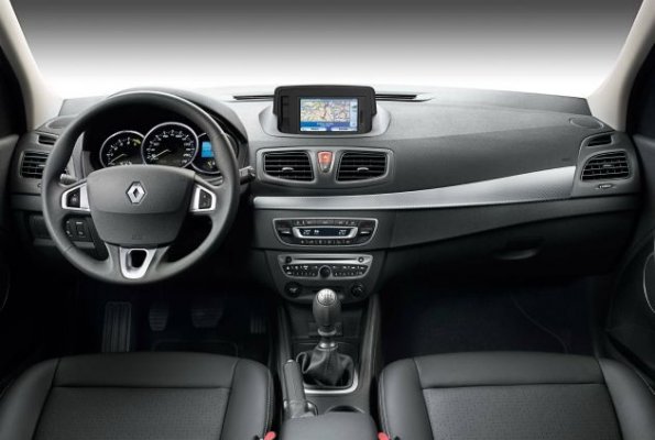 Die Armaturentafel im Renault Fluence