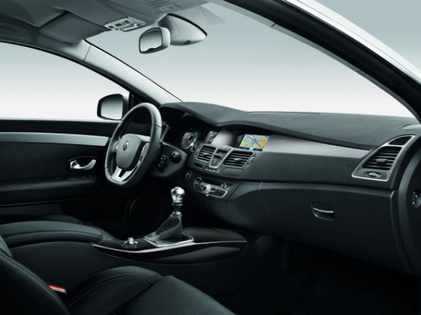 Die Armaturentafel im Renault Laguna Coupé