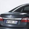 Die Heckansicht des neuen Renault Latitude mit LED-Leuchten