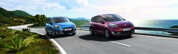 Die Frontansicht des Renault Grand Scenic