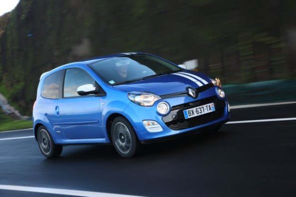 Front- und Seitenansicht des Renault Twingo 