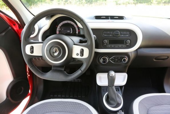 Das Cockpit im Renault Twingo 