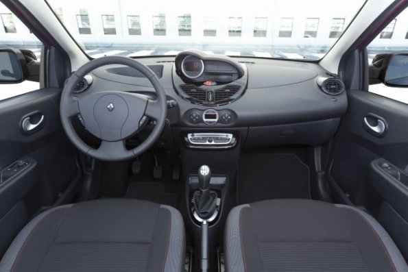 Die Armaturentafel im Renault Twingo