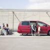 Seitenansicht des Seat Alhambra: Die Schiebet&uuml;r ist eine der wichtigsten Neuerung am Van