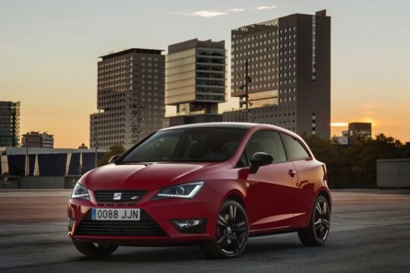 Frontansicht des Seat Ibiza Cupra