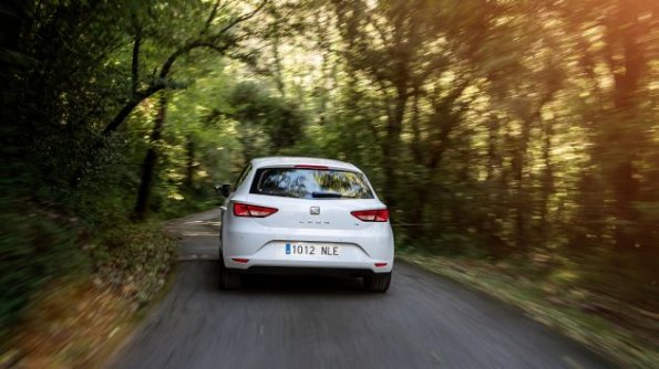 Fahraufnahme mit dem Seat Leon Heck