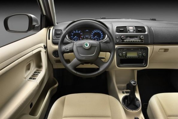 Das Cockpit im Skoda Fabia