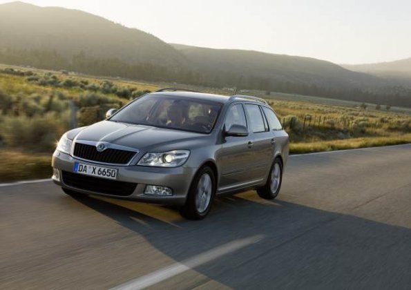 Außenaufnahme des Skoda Octavia Combi