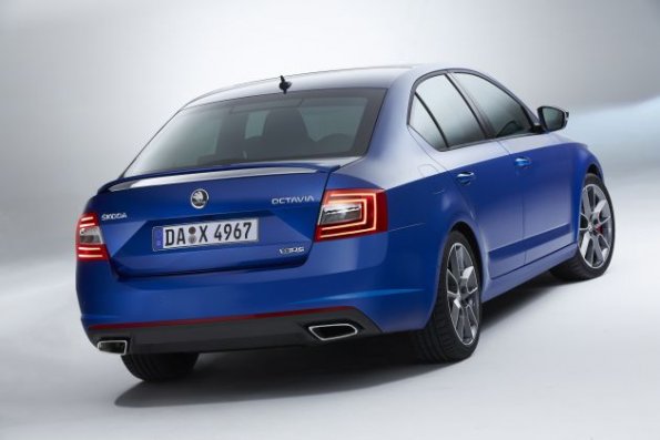 Die Heckpartie des Skoda Octavia RS