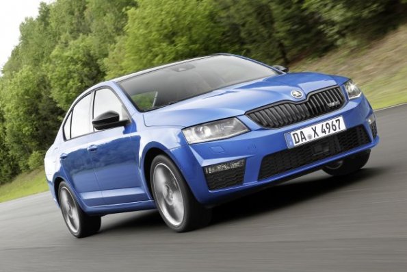 Die Frontpartie des Skoda Octavia RS