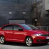 <p>Front- und Seitenansicht des Skoda Rapid Spaceback</p>