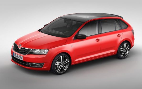 Front- und Seitenpartie des Skoda Rapid Spaceback