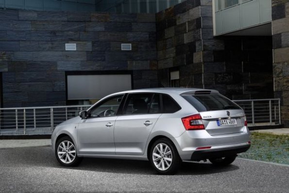 Seitenpartie des Skoda Rapid Spaceback