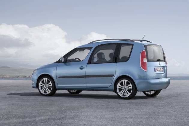 Skoda Roomster:
Skoda Roomster 2