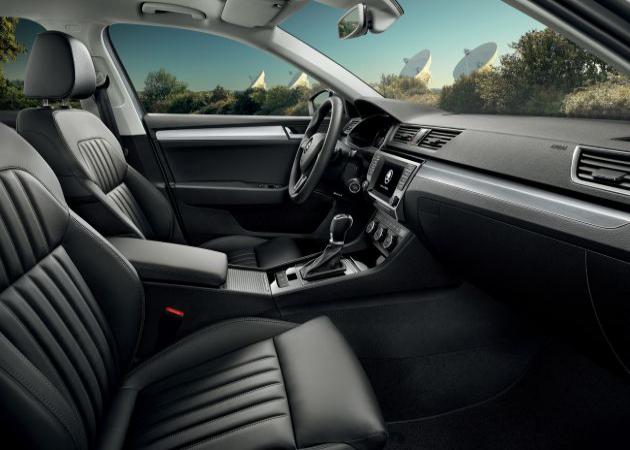 Skoda Superb Combi :
Skoda Superb Combi 