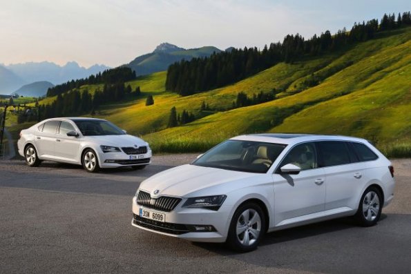 Frontansicht des Skoda Superb Greenline 