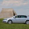 <p>Front- und Seitenansicht der Skoda Superb Limousine</p>