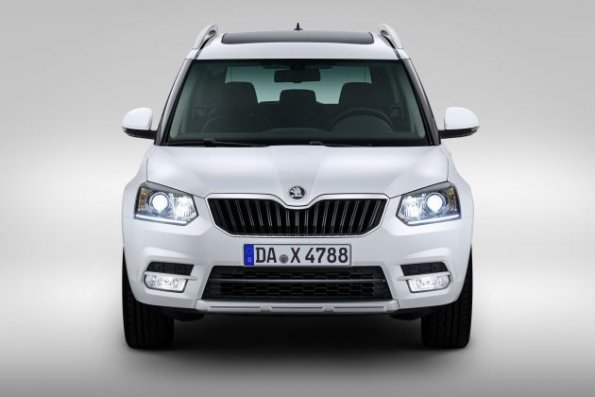 Der Skoda Yeti von vorn aufgenommen