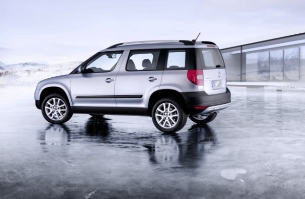 Die Seitenperspektive auf den Skoda Yeti