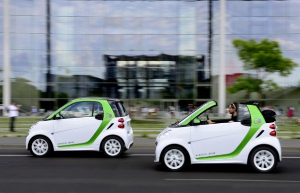 Seitenansicht des smart fortwo electric drive 2012