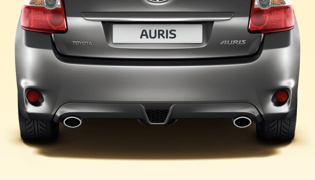 Toyota Auris :
Toyota Auris 