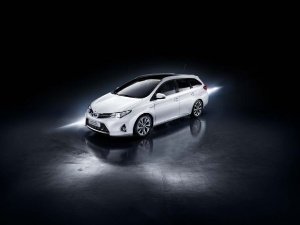 Der Toyota Auris Touring Sports  in der Totale