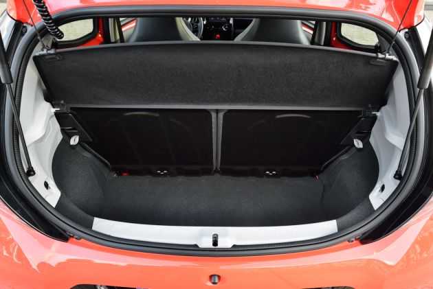 Toyota Aygo:
Toyota Aygo