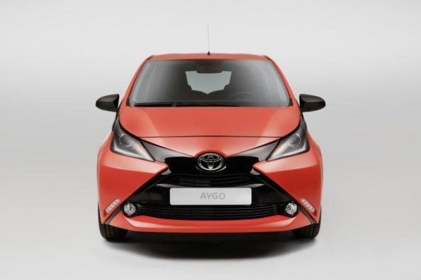 Die Frontansicht des Toyota Aygo