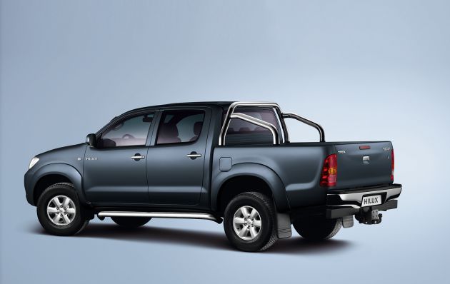  Toyota Hilux :
Toyota Hilux