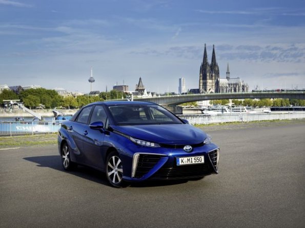 Frontpartie des Toyota Mirai