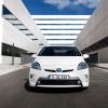 Die Fahrzeugfront des Toyota Prius PlugIn