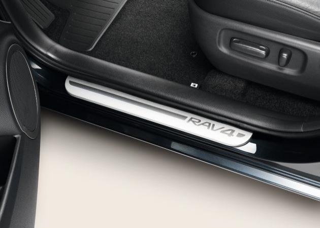 Toyota RAV4:
Toyota RAV4