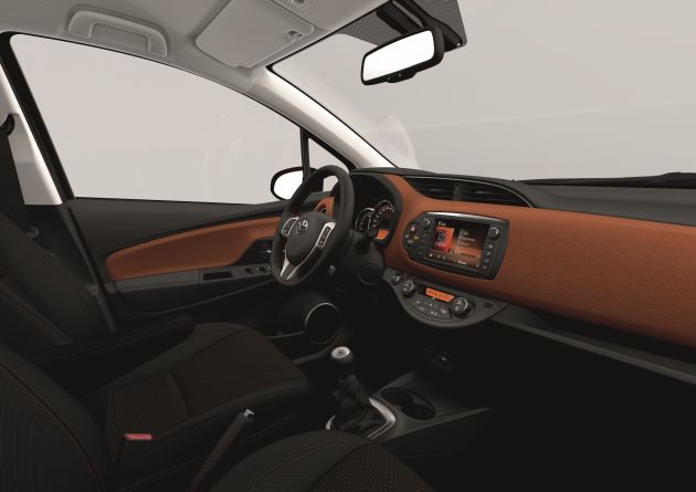 Toyota Yaris :
Toyota Yaris 